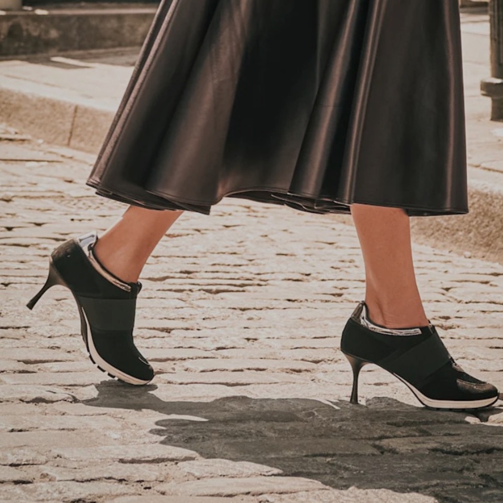 Sneex • The Icon Hy Heel
